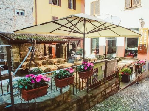 Antico Pozzo Apartment Hotel in Bellagio