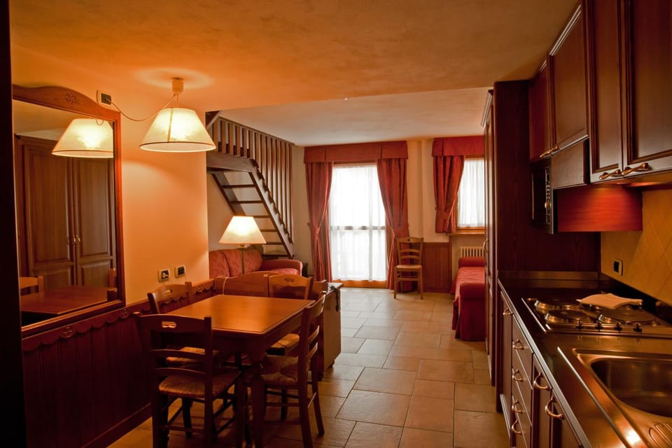 Residence Le Grand Chalet Apartment hotel in Courmayeur