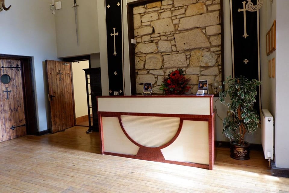 Broomhall Castle Hotel Hotel in Scotland