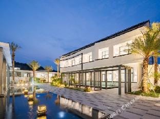 Suzhou Lulihu Residence Hotel in Suzhou
