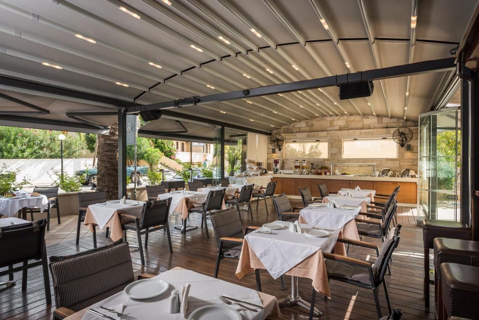 Elotis Suites Apartment hotel in Agia Marina