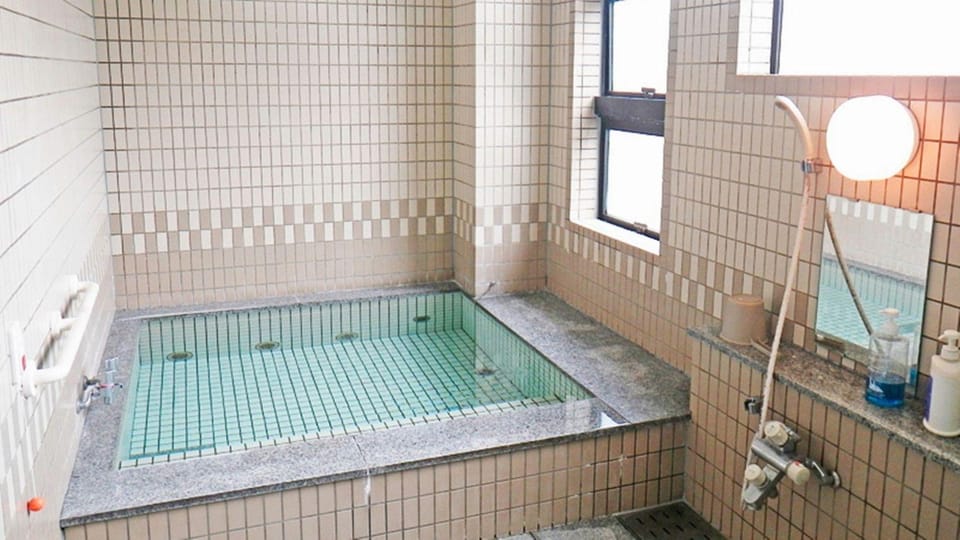 Taharaya Ryokan Hotel in Shizuoka Prefecture