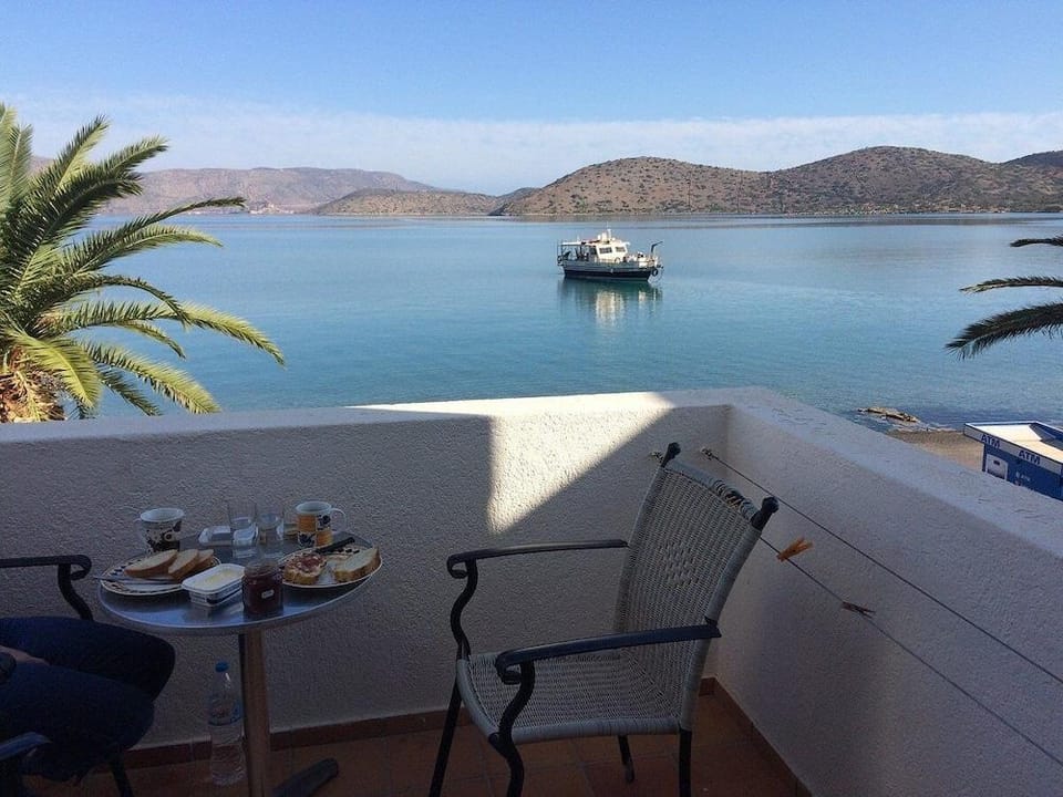 Elounda Alikes Suites & Studios Hotel in Elounda