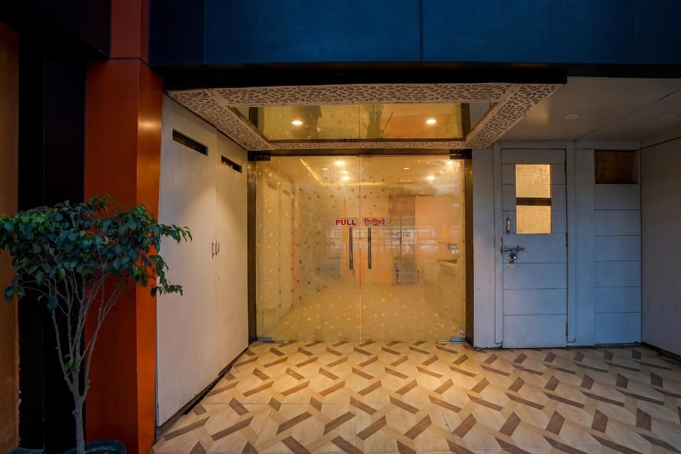 Super Hotel O Hyderabad Gate IIT BHU Hotel in Varanasi