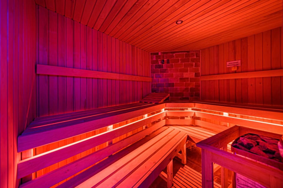 Holiday Club Apartman Hotel Hotel in Hévíz