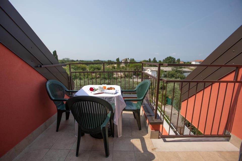 Holidays Residence Apartment hotel in Lazise