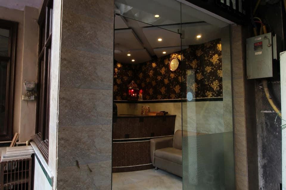 Hotel O Unique International Hotel in New Delhi