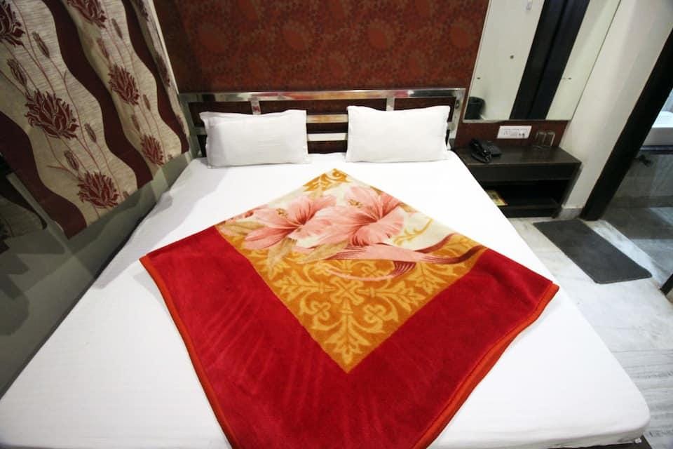 Hotel O Unique International Hotel in New Delhi