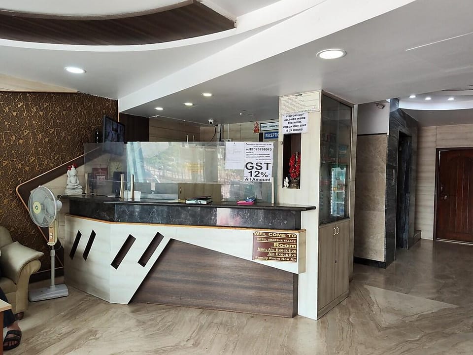 Collection O 77215 Manpho Bell Hotel in Bengaluru