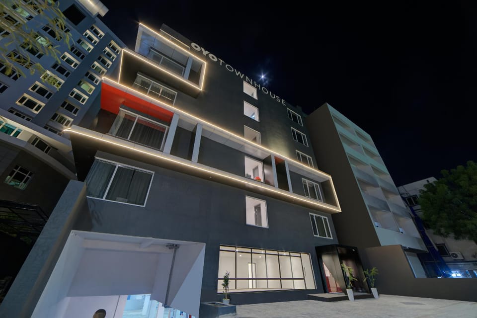 Townhouse - A empire Hotel in Hyderabad