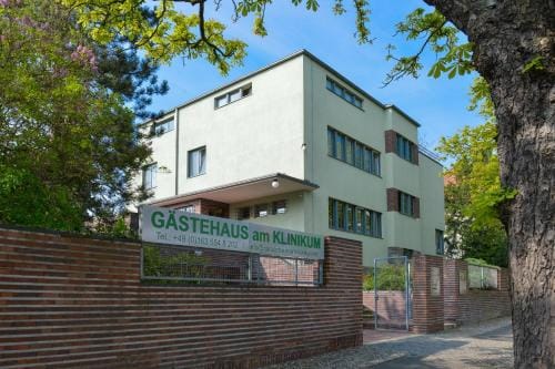 Gastehaus am Klinikum Hotel in Halle Saale
