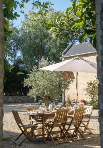 La Cour Souveraine - Gite Omaha Hotel in Normandy