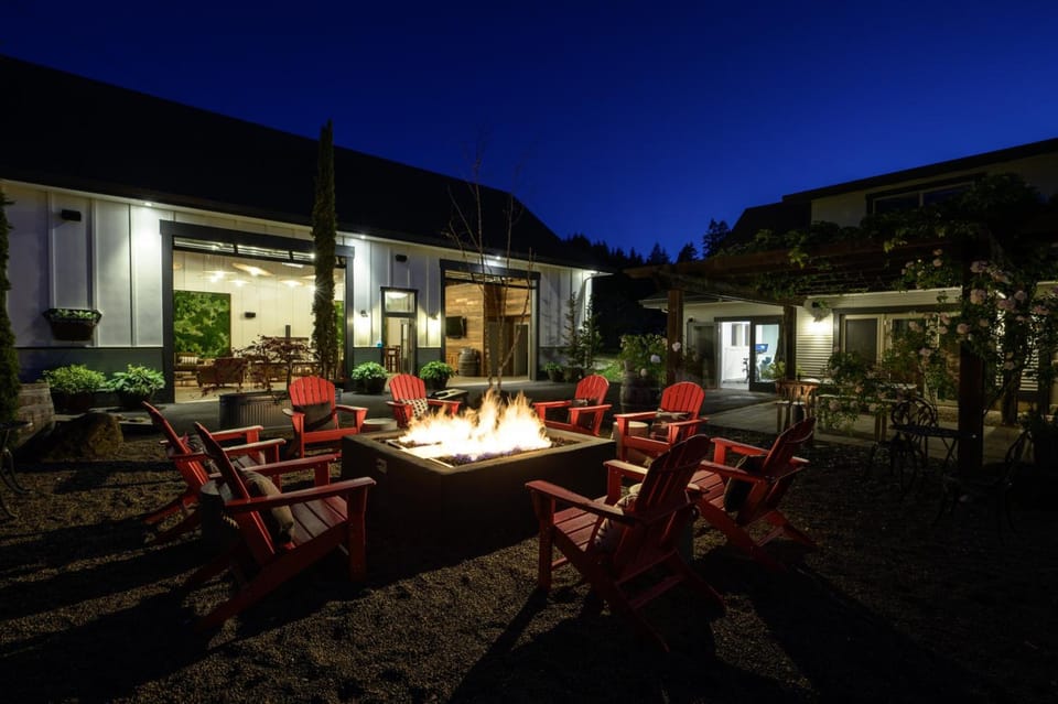 The Setting Inn Willamette Valley Hotel in Willamette Valley