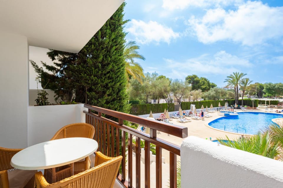 Inturotel Esmeralda Garden Apartment hotel in Migjorn