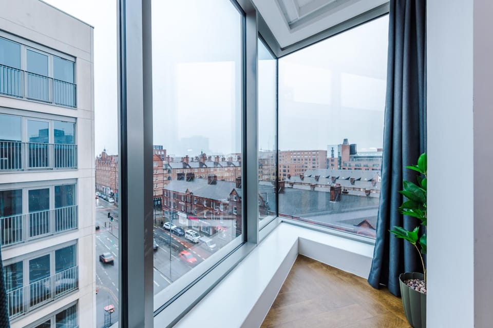 Hilltop Serviced Apartments - Ancoats Hotel in Manchester
