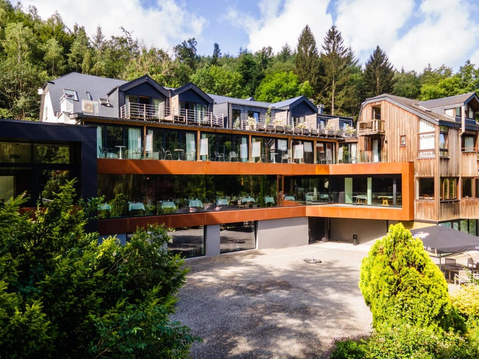 Hostellerie La Claire Fontaine, Logis hotels & Spa included Hotel in Wallonia, Belgium