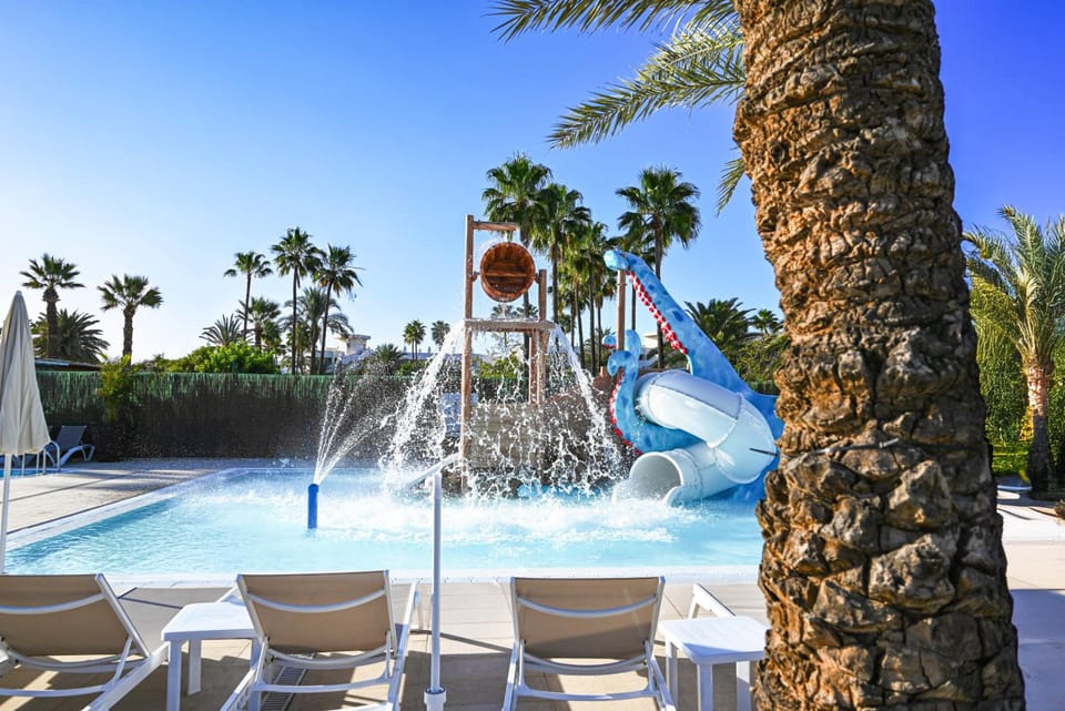 HL Miraflor Suites Hotel Hotel in Maspalomas