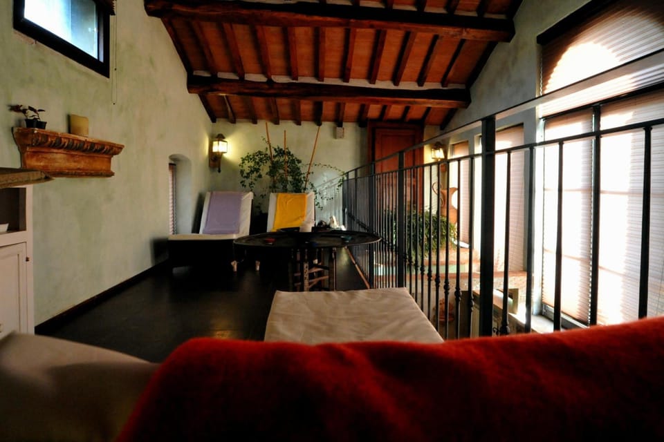 Relais Castelluccio Palusse Hotel in Umbria