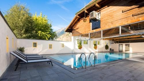 Relais de la Sarvaz Inn in Canton of Valais