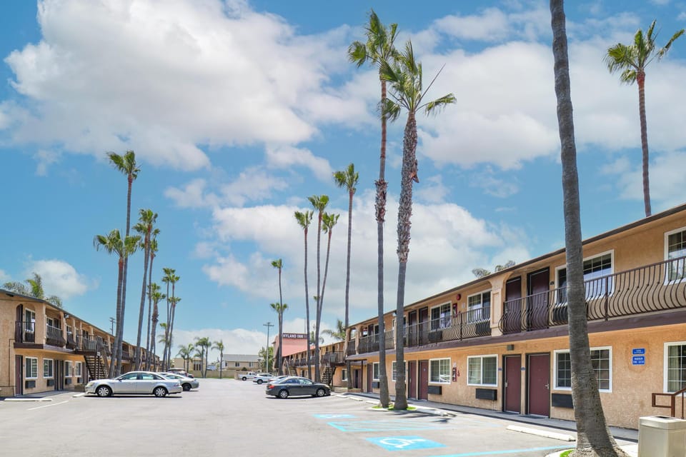 Hyland Inn Near LegoLand Motel in Carlsbad
