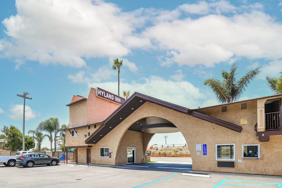 Hyland Inn Near LegoLand Motel in Carlsbad