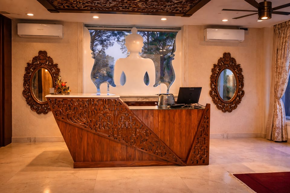 Hotel Saheb's Castle - Best Mountain View & Jacuzzi Suites, McLeodganj  Hotel in Himachal Pradesh