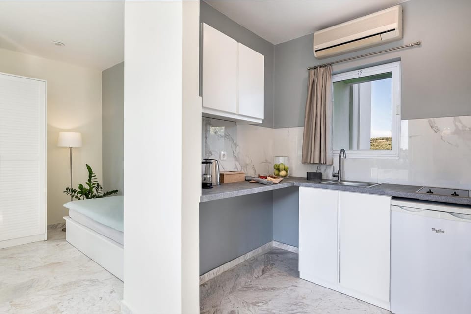 Villa Life Hotel in Agia Marina