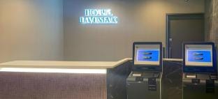 HOTEL LiVEMAX YOKOHAMA SUTAJIAMUMAE Hotel in Yokohama