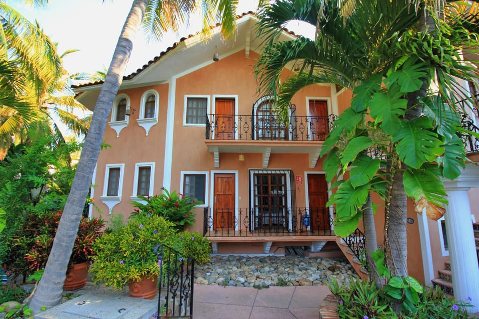 Hotel Santa Fe Hotel in Brisas de Zicatela
