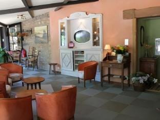 Le Moulin de Saint Verand Hotel in Bourgogne-Franche-Comté