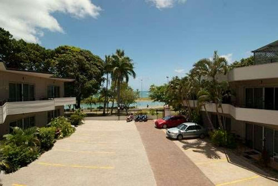 Whitsunday on the Beach Hotel Motel in Airlie Beach