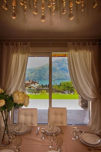 Ville Mirage Hotel in Tremezzo