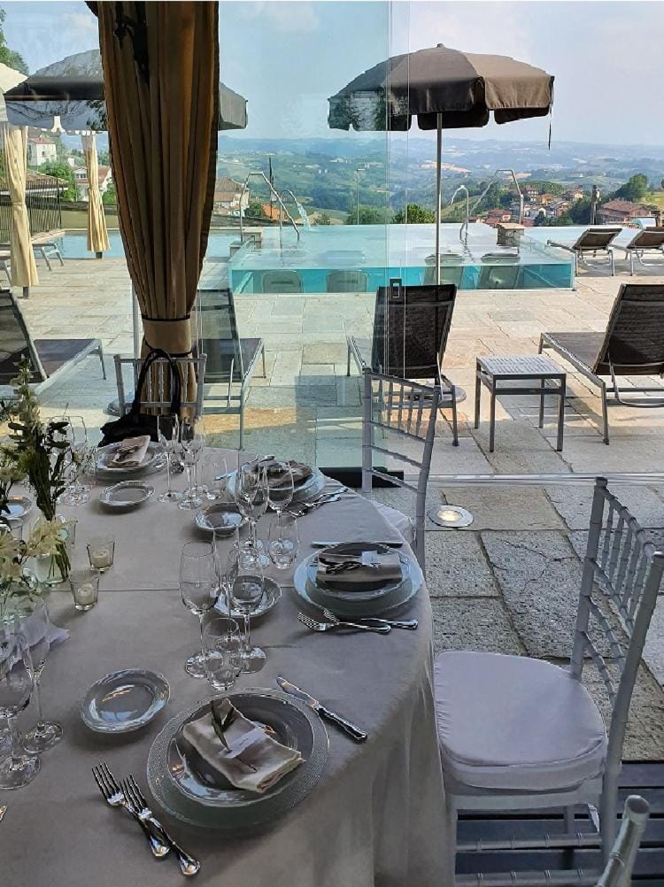 Hotel Villa Beccaris Hotel in Monforte d'Alba