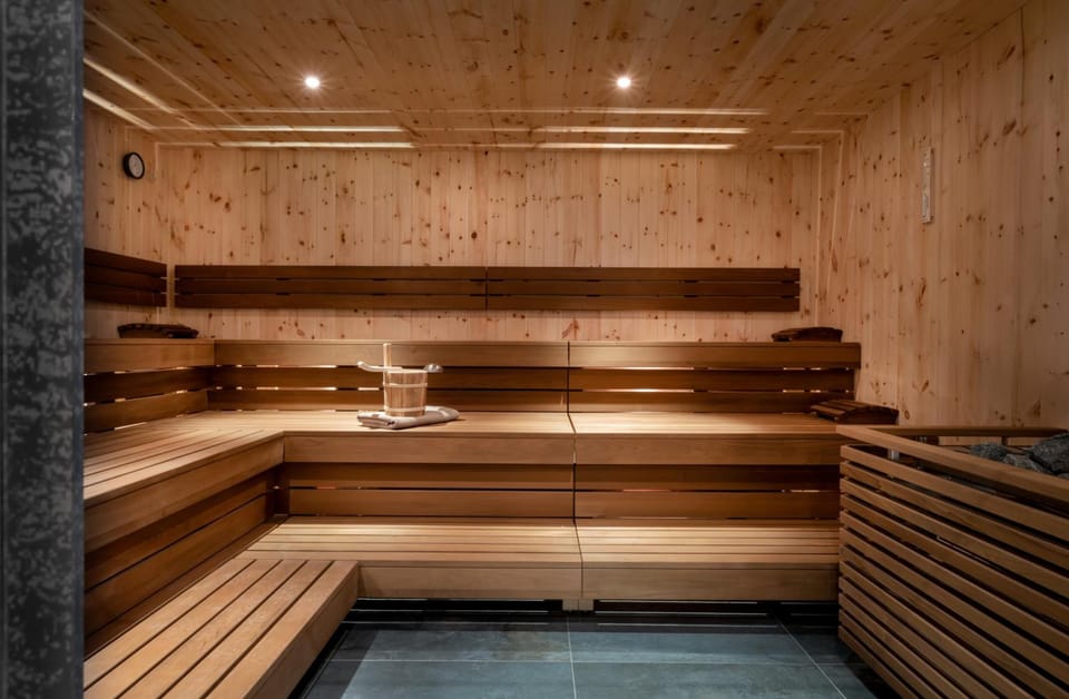 Ski & Bike Hotel Wiesenegg Hotel in Salzburgerland