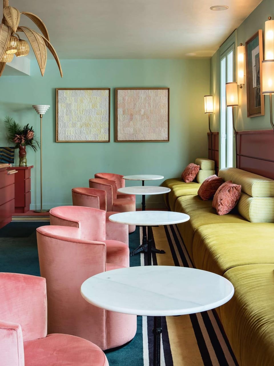 Bar/lounge