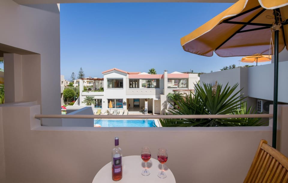 Toxo Hotel Apartment hotel in Agia Marina