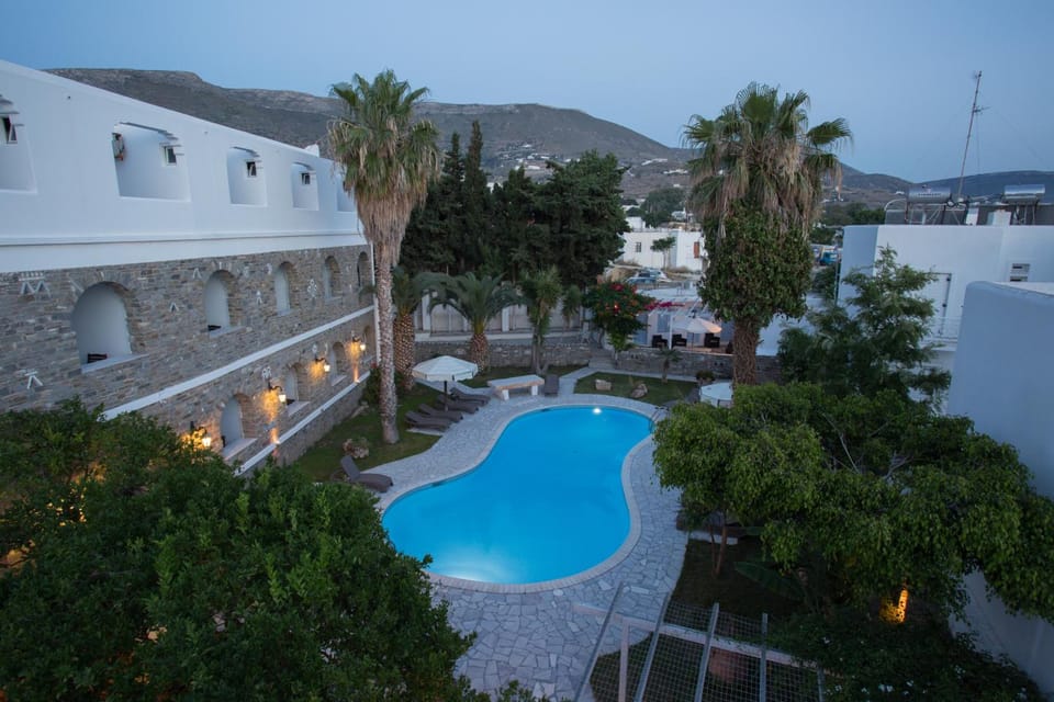 Swimming pool