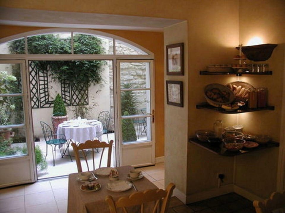 Le Clos Medicis Hotel in Paris