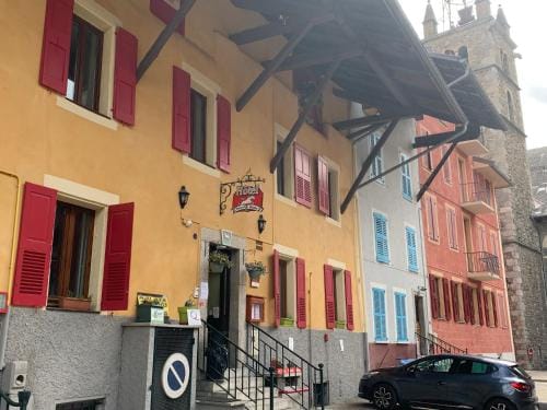 Hotel Du Cheval Blanc Barcelonnette Hotel in Barcelonnette