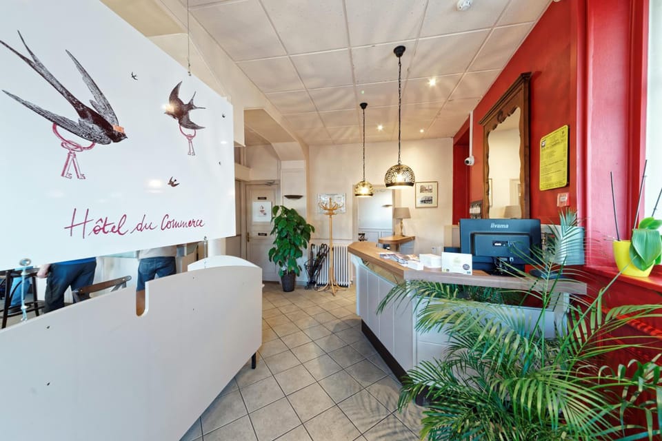 Contact Hotel du Commerce et son restaurant Cote a Cote Hotel in Autun