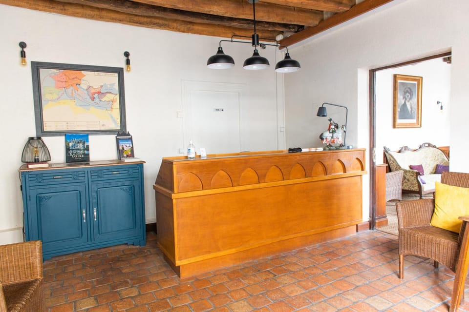 Le Relais Des Templiers Hotel in Centre-Val de Loire