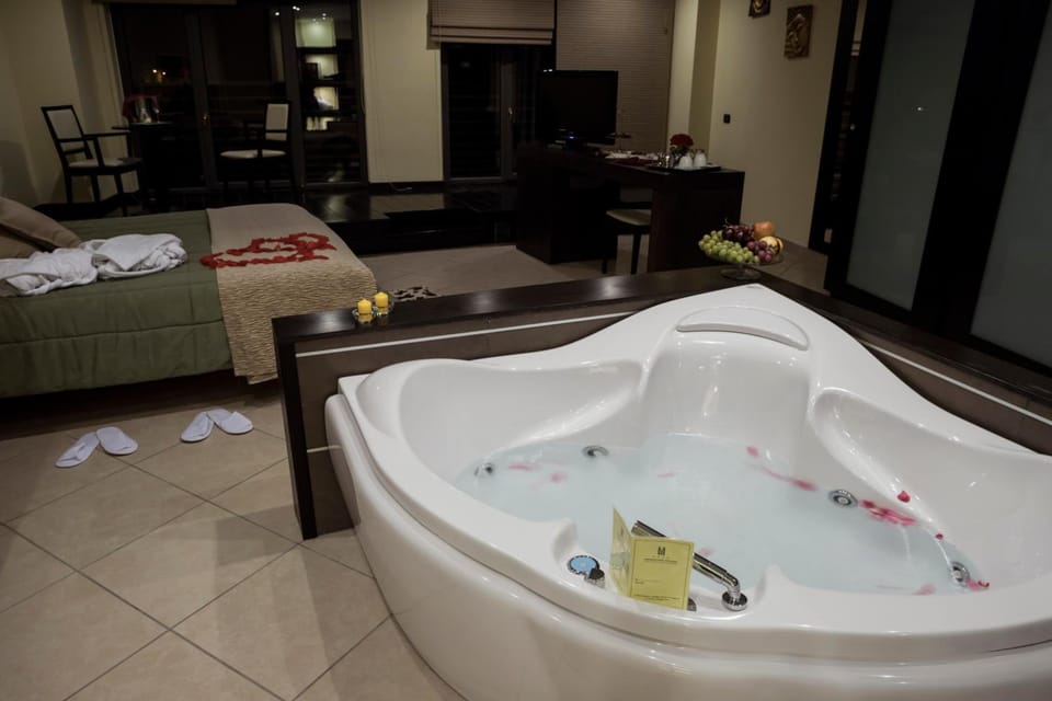 Manhattan Village Hotel Hotel in Abruzzo