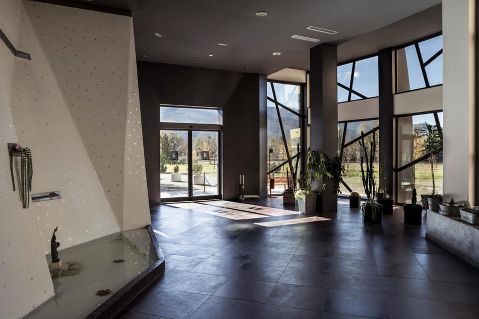 Manhattan Village Hotel Hotel in Abruzzo