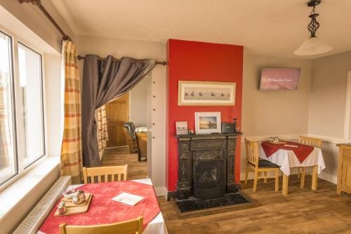 The Pipers Rest Hotel in Doolin