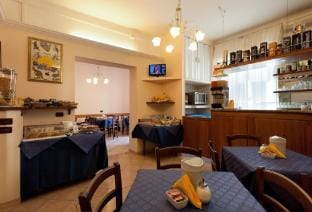 Parking Hotel Giardino Hotel in Livorno