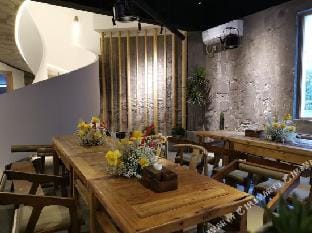 Shaoxing Shiqing Half Hotel Hotel in Hangzhou