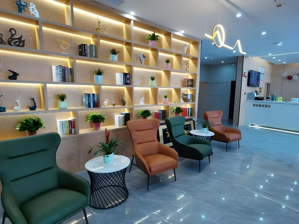 GreenTree Inn Express Wuxi Jiangyin Xuxiake Town Hotel in Suzhou