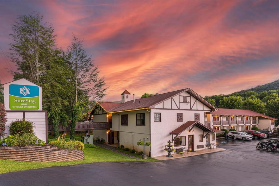 SureStay by Best Western Helen Downtown Hotel in Helen