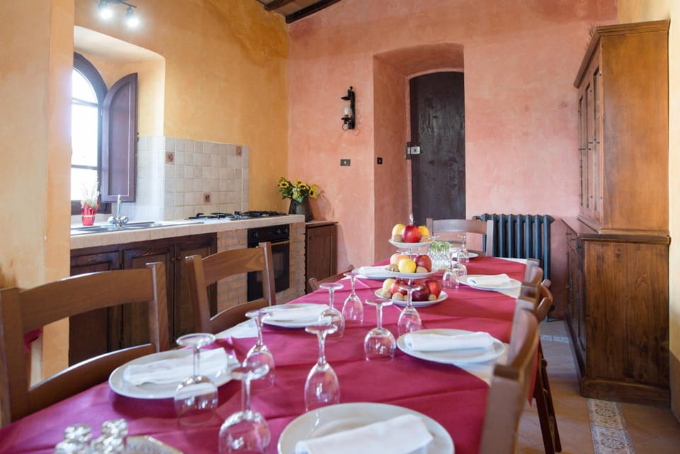 Giomici Castle Apartment hotel in Umbria