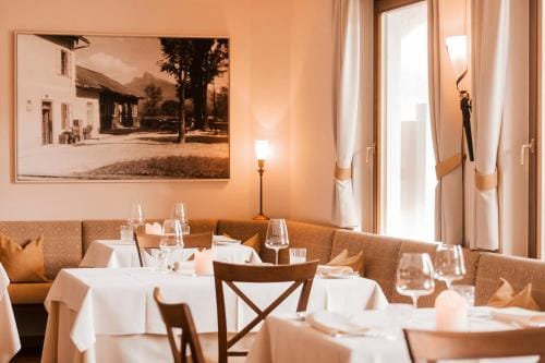 Seehotel Restaurant Lackner Hotel in Mondsee